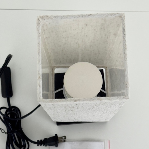 Modern White Table Lamp - Picture 5 of 5